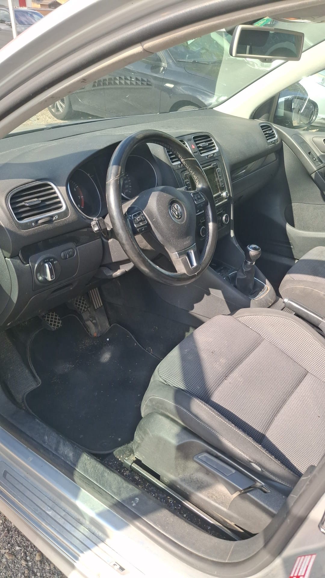 CITROEN C3 1.4i Attraction-image-3