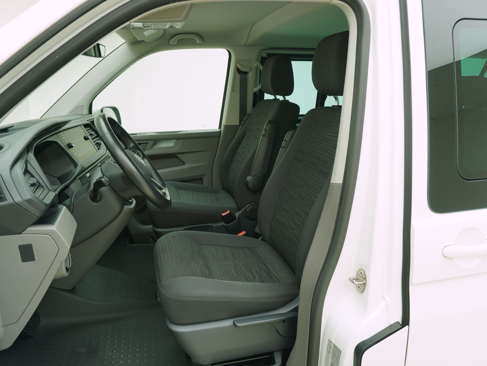 VW T6.1 Caravelle 3400 2.0 TDI DSG Comfortline Liberty-image-8