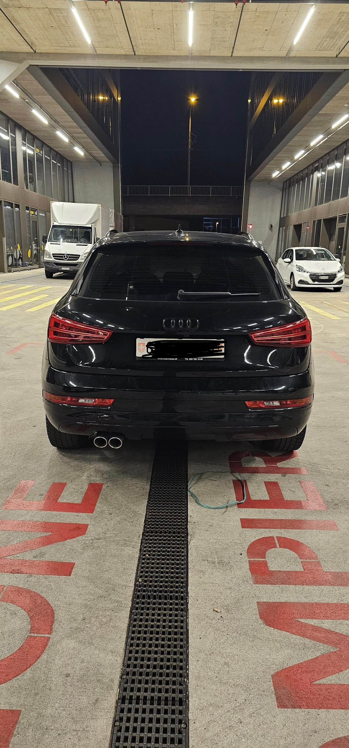 AUDI 2.0 TDI 184 quattro S-Tronic-image-2