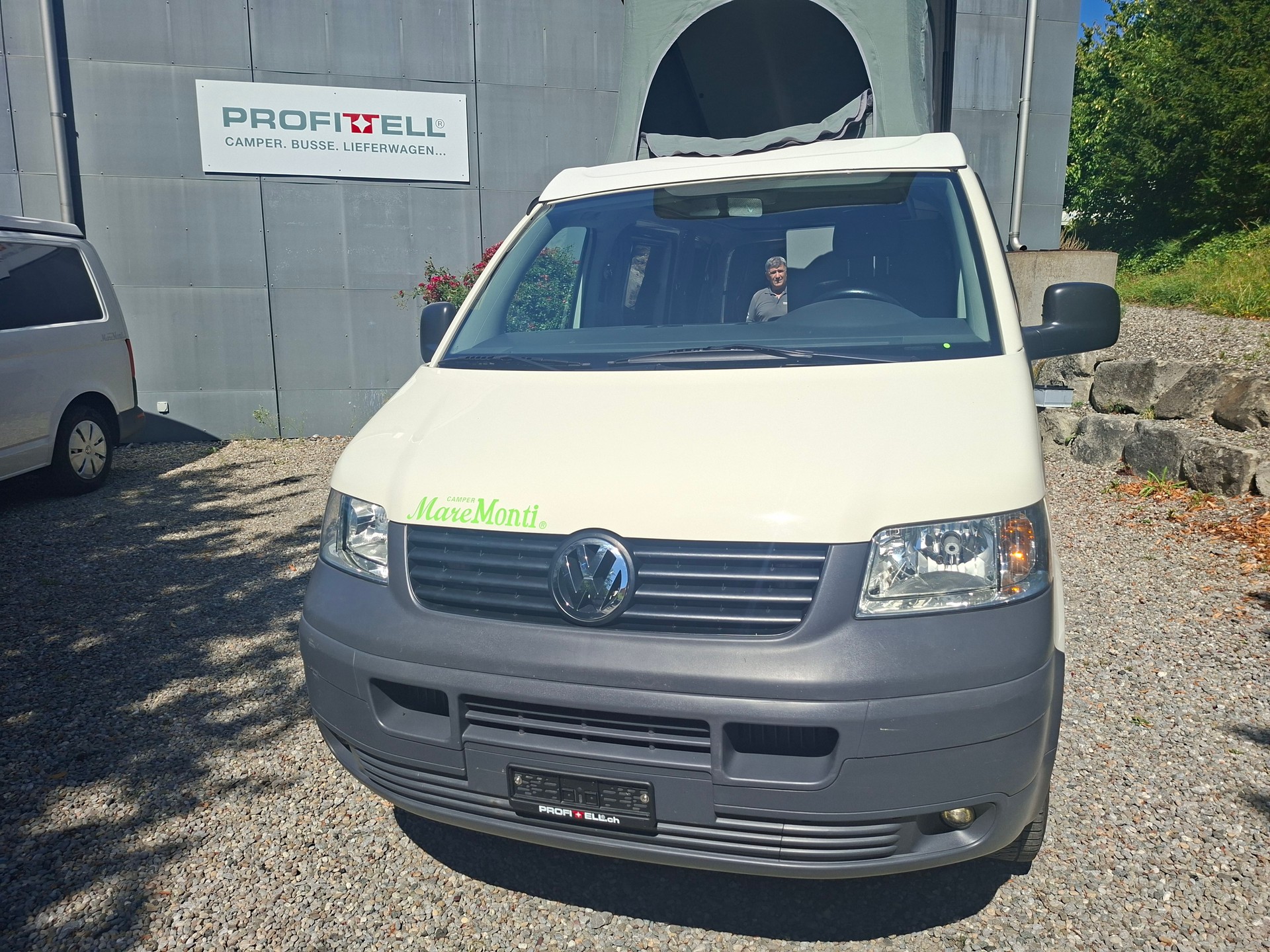 VW VW T5 2.5 TDI 133PS 4MOTION 4X4 MAREMONTI FAMILY CAMPER 9SITZE-image-19