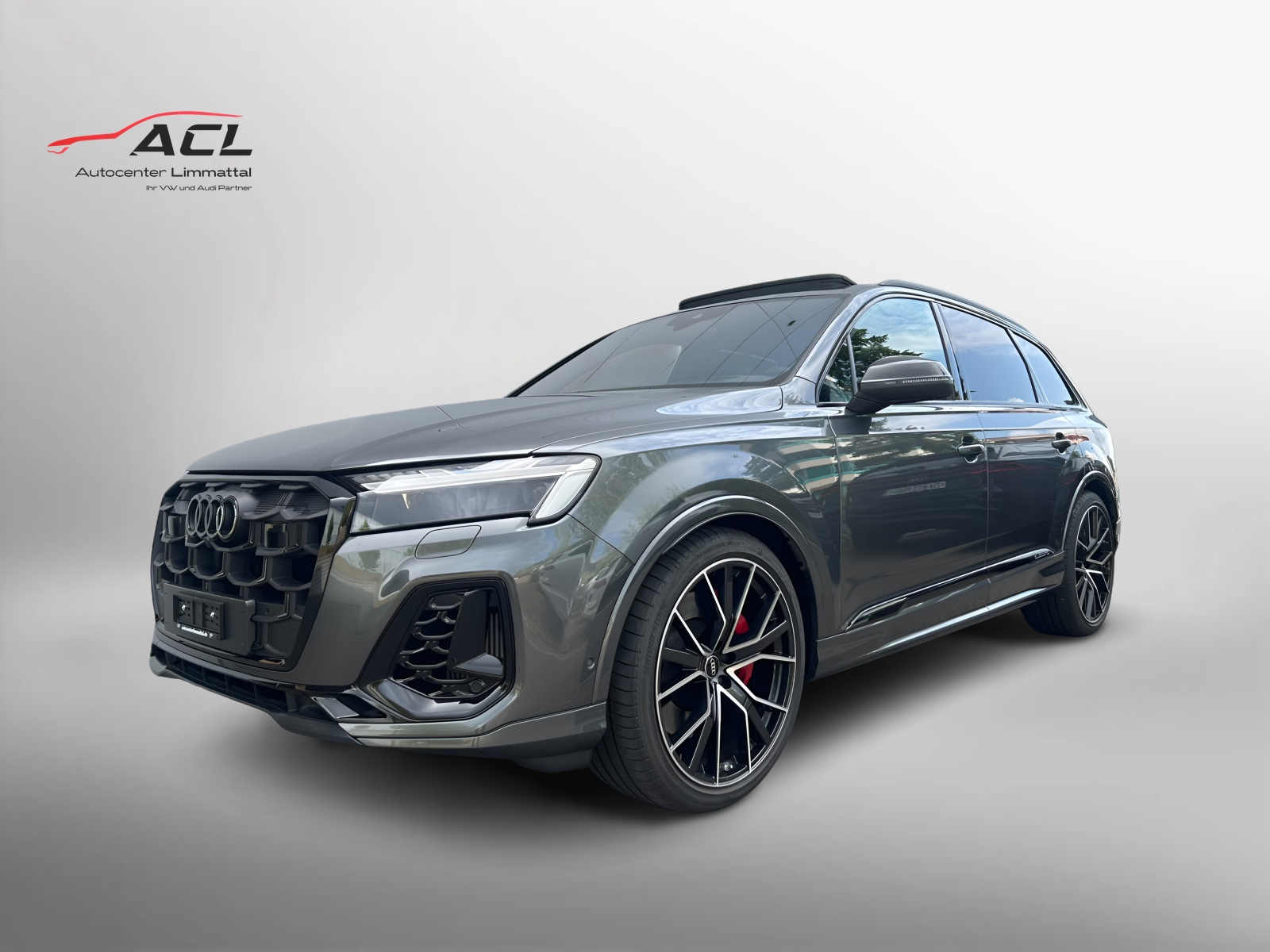 AUDI SQ7 TFSI quattro tiptronic