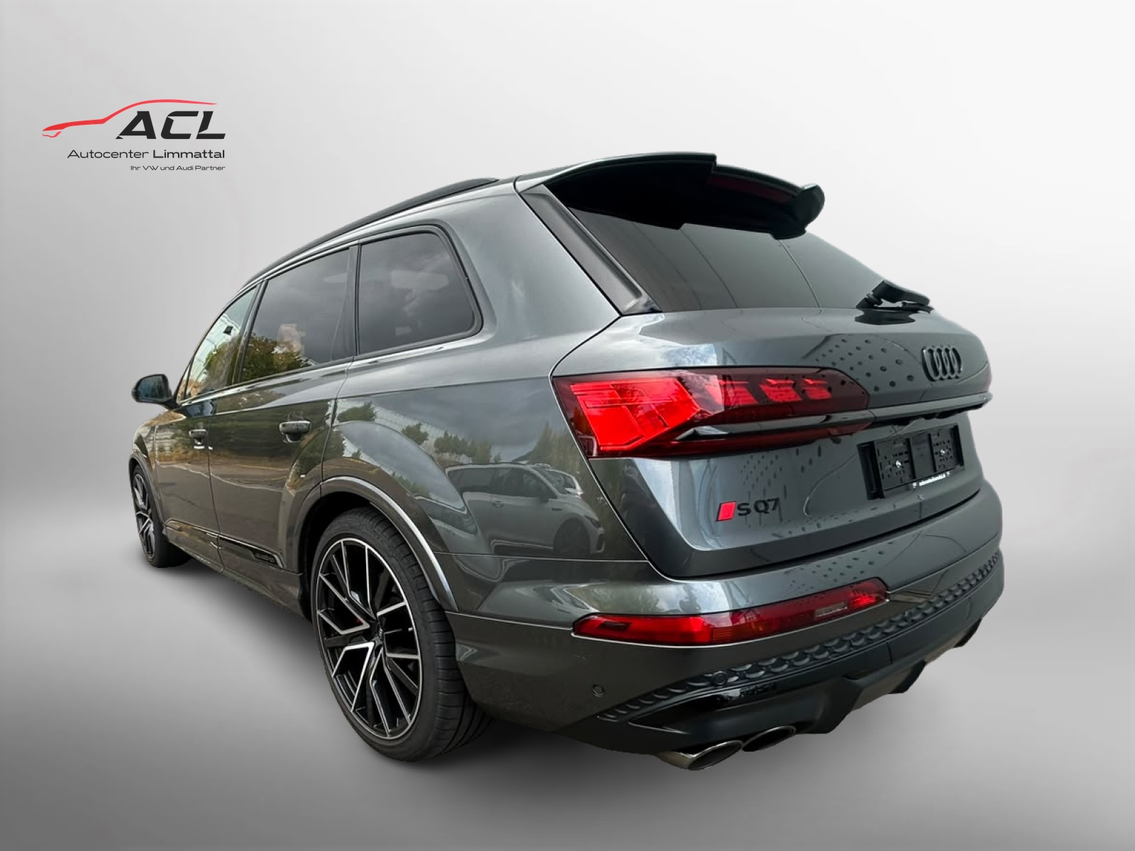 AUDI SQ7 TFSI quattro tiptronic-image-8