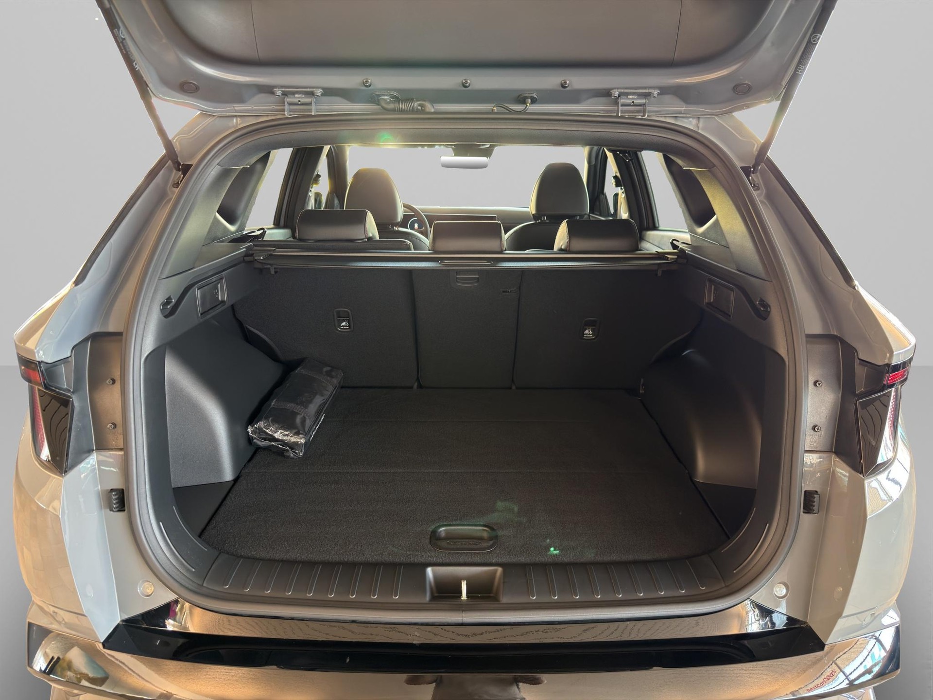 HYUNDAI Tucson 1.6 T-GDi N-Line 4WD-image-9