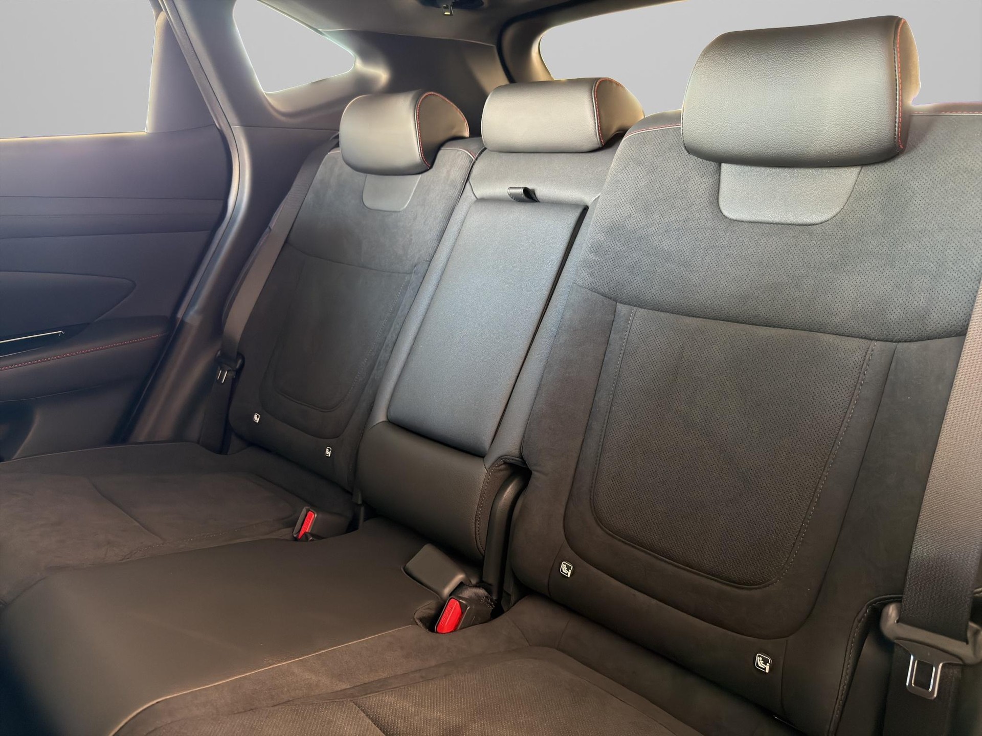 HYUNDAI Tucson 1.6 T-GDi N-Line 4WD-image-11