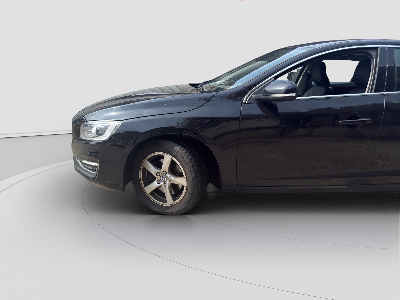 VOLVO V60 D4 Summum Geartronic-image-14