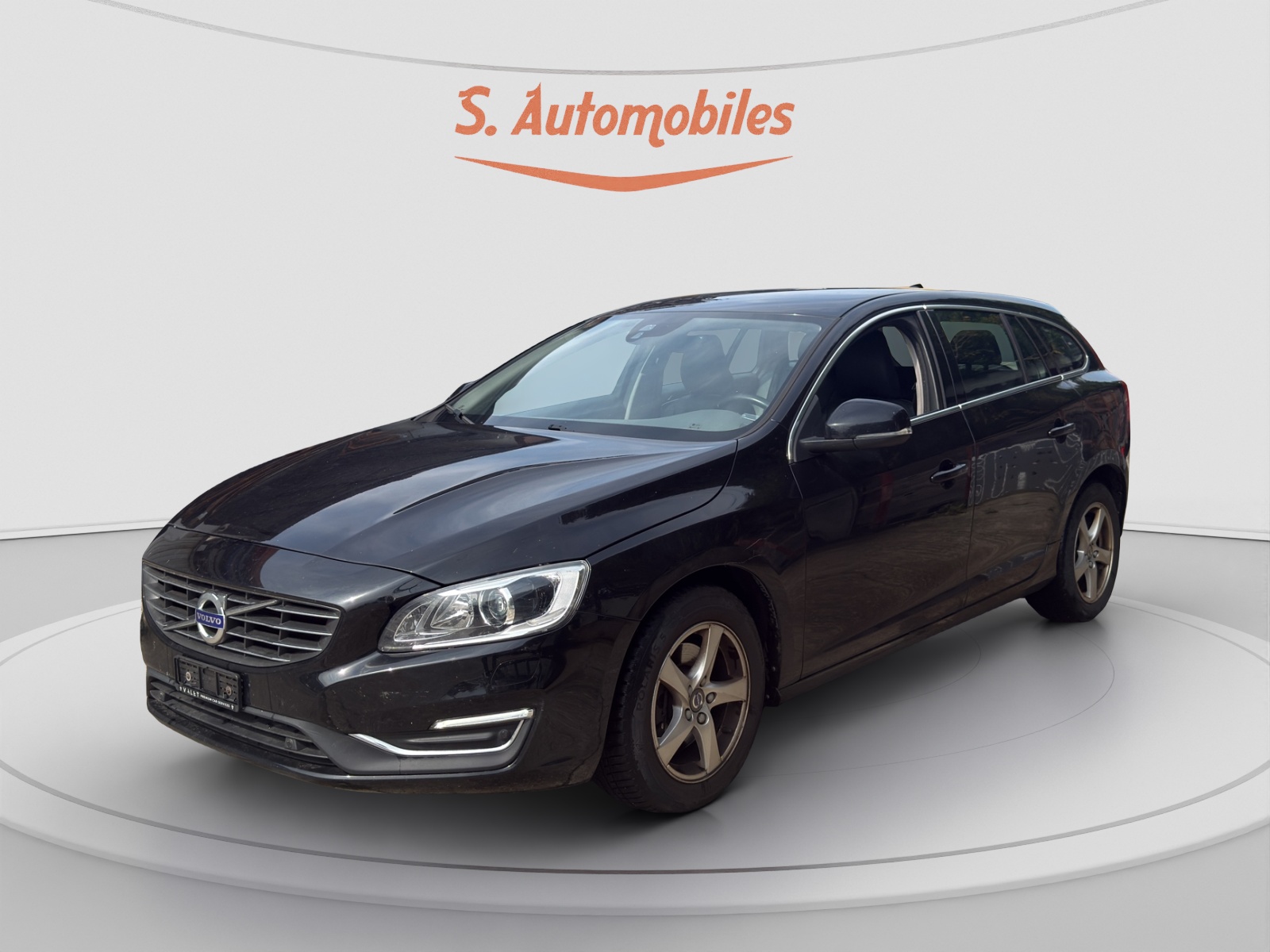 VOLVO V60 D4 Summum Geartronic-image-0