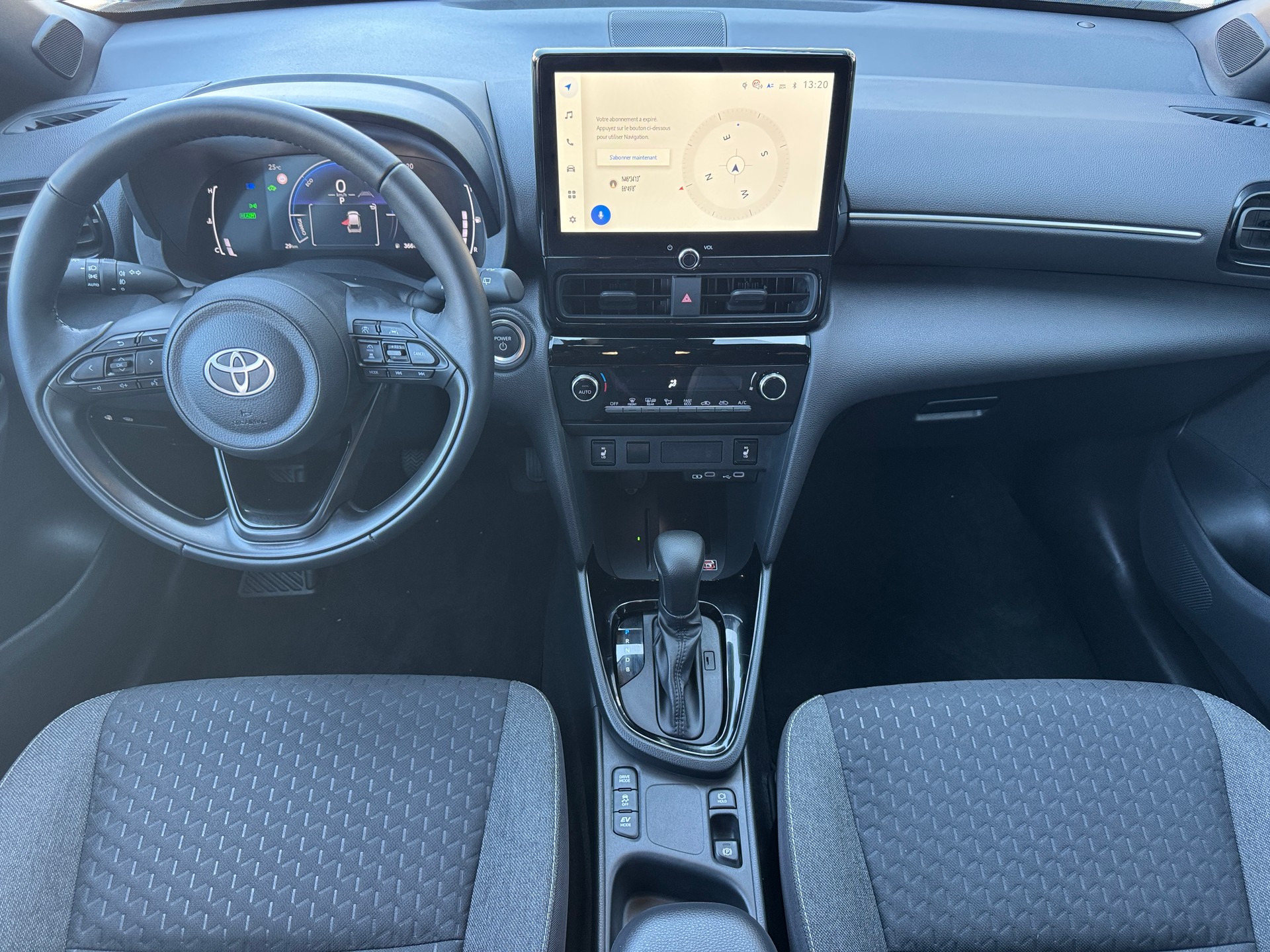 TOYOTA Yaris Cross 1.5 Trend e-CVT-image-10