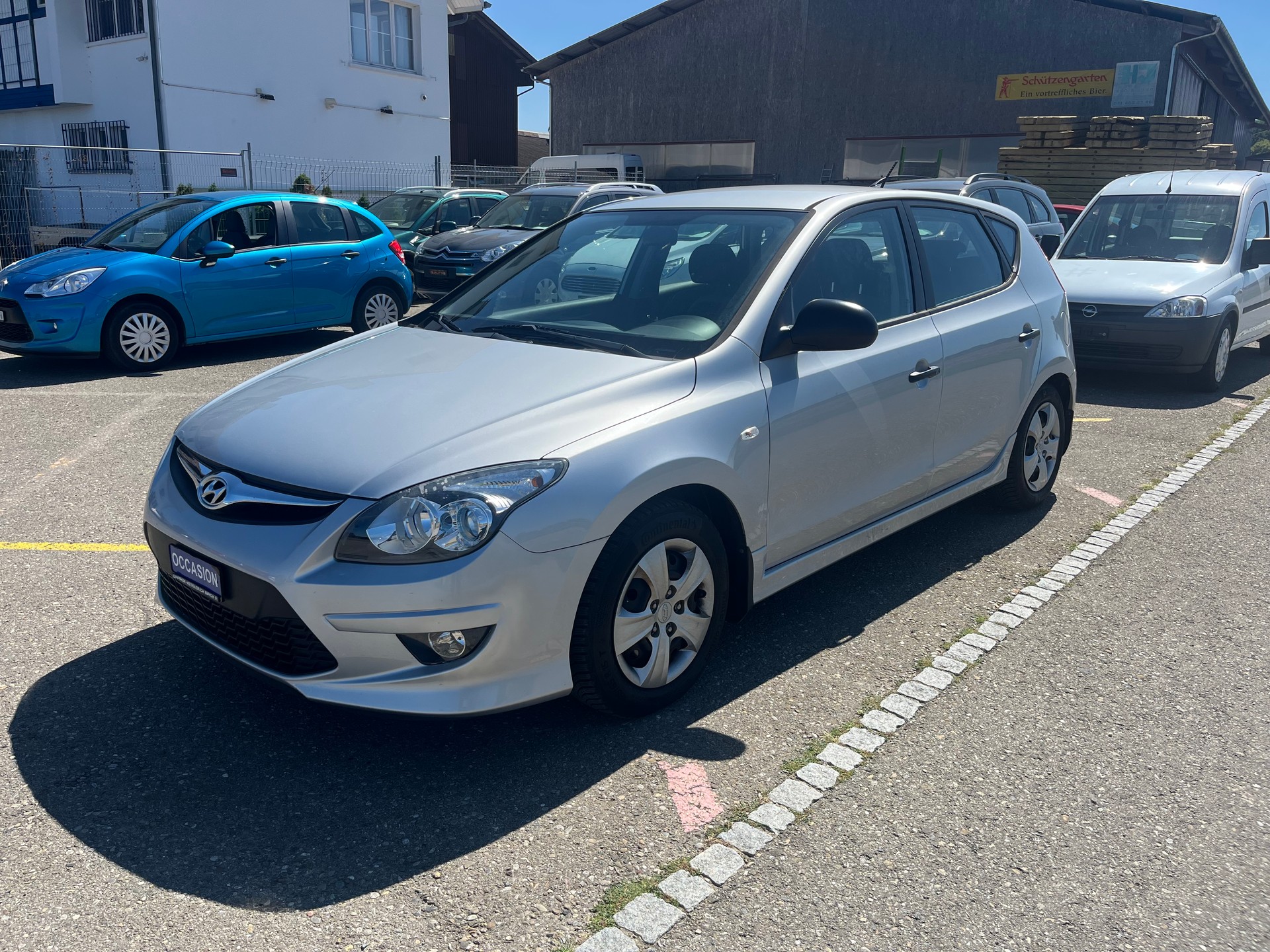 HYUNDAI i30 1.4 Comfort-image-2