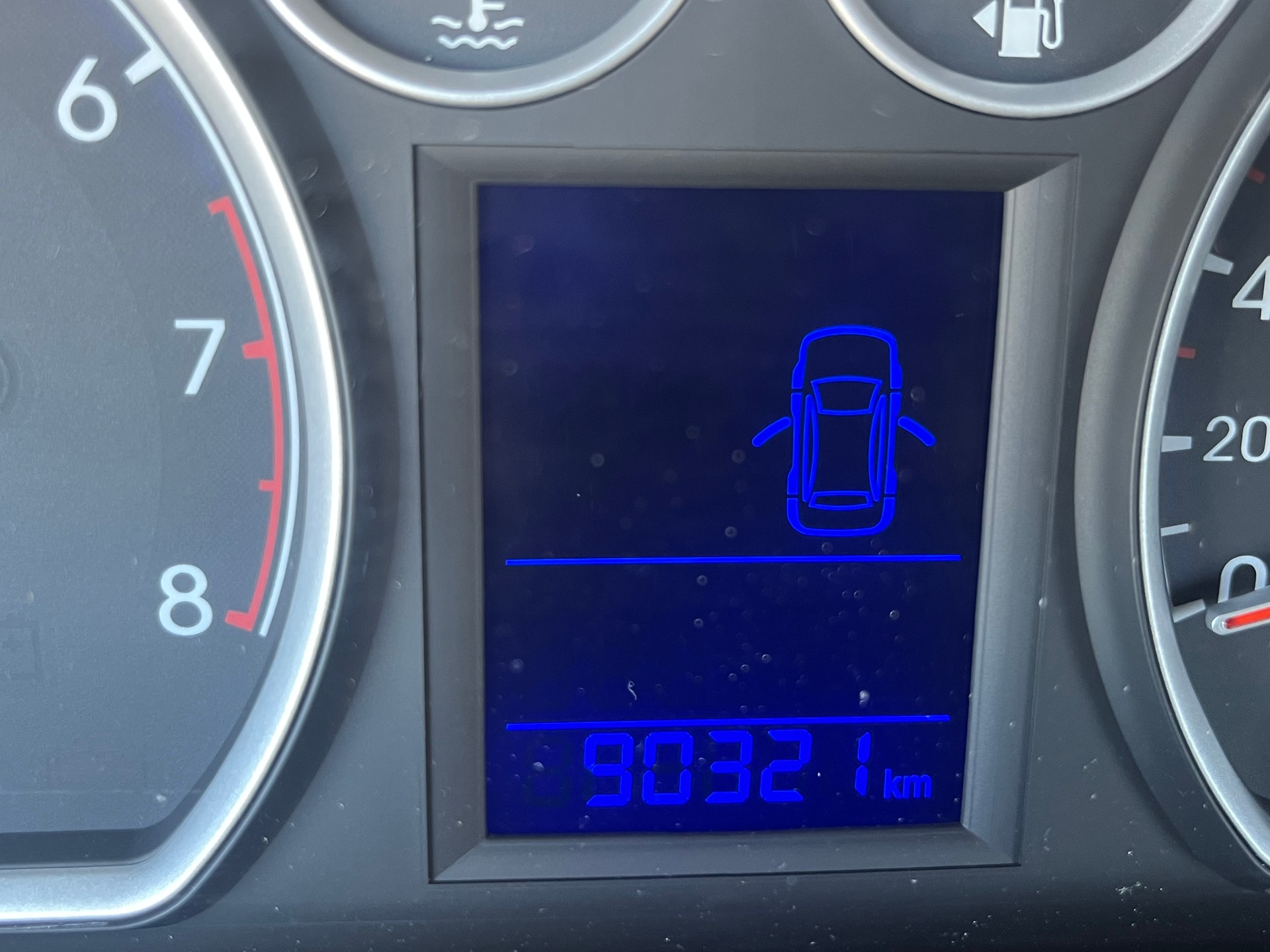 HYUNDAI i30 1.4 Comfort-image-12