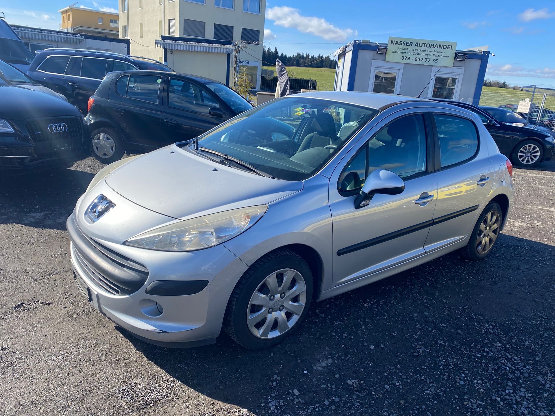 PEUGEOT 207 1.4 16V Sport-image-2