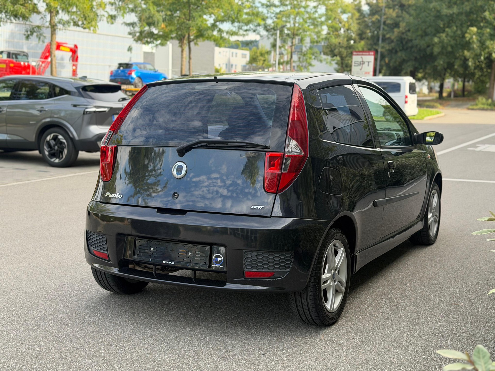 FIAT Punto 1.8 16V HGT-image-2