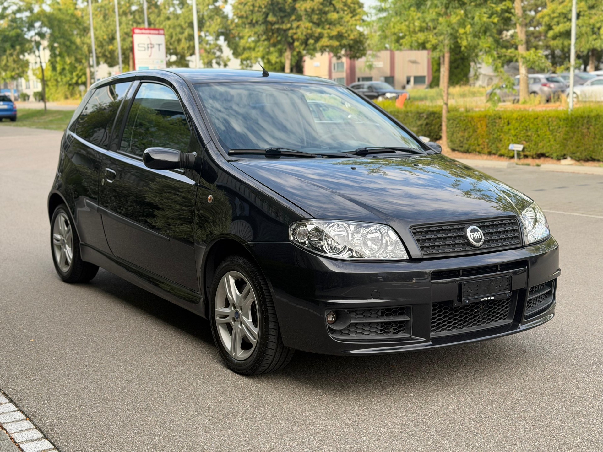 FIAT Punto 1.8 16V HGT-image-4