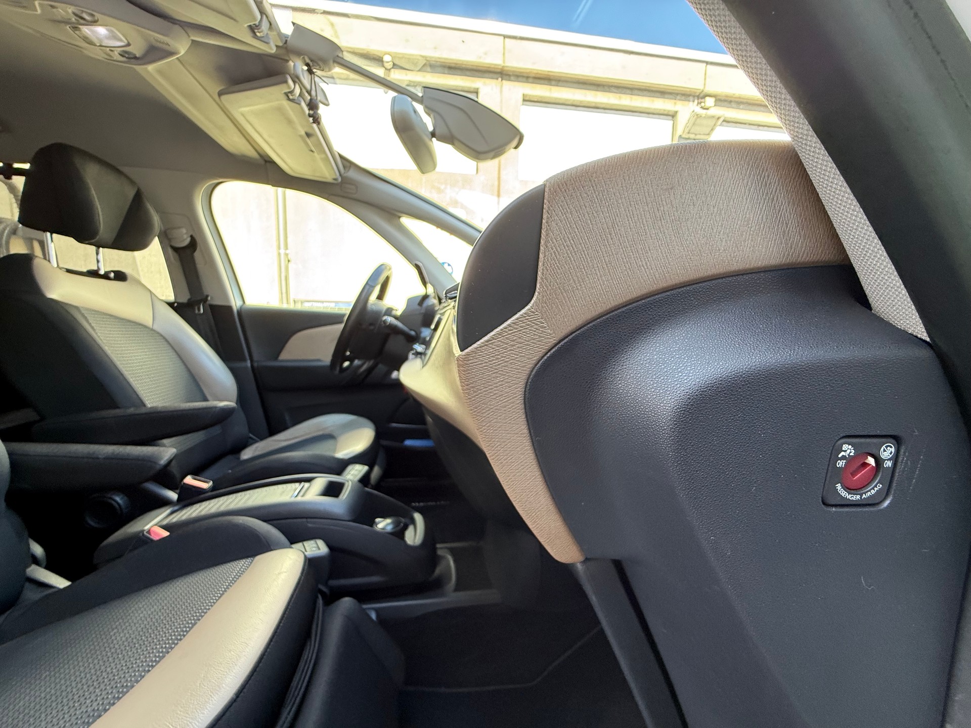 CITROEN Grand C4 Picasso 2.0 BlueHDi Exclusive Automatic *Frisch ab MFK *Tempomat *Massagefunkt.*Spurwechselwarn.*Rückfahrkam.-image-14