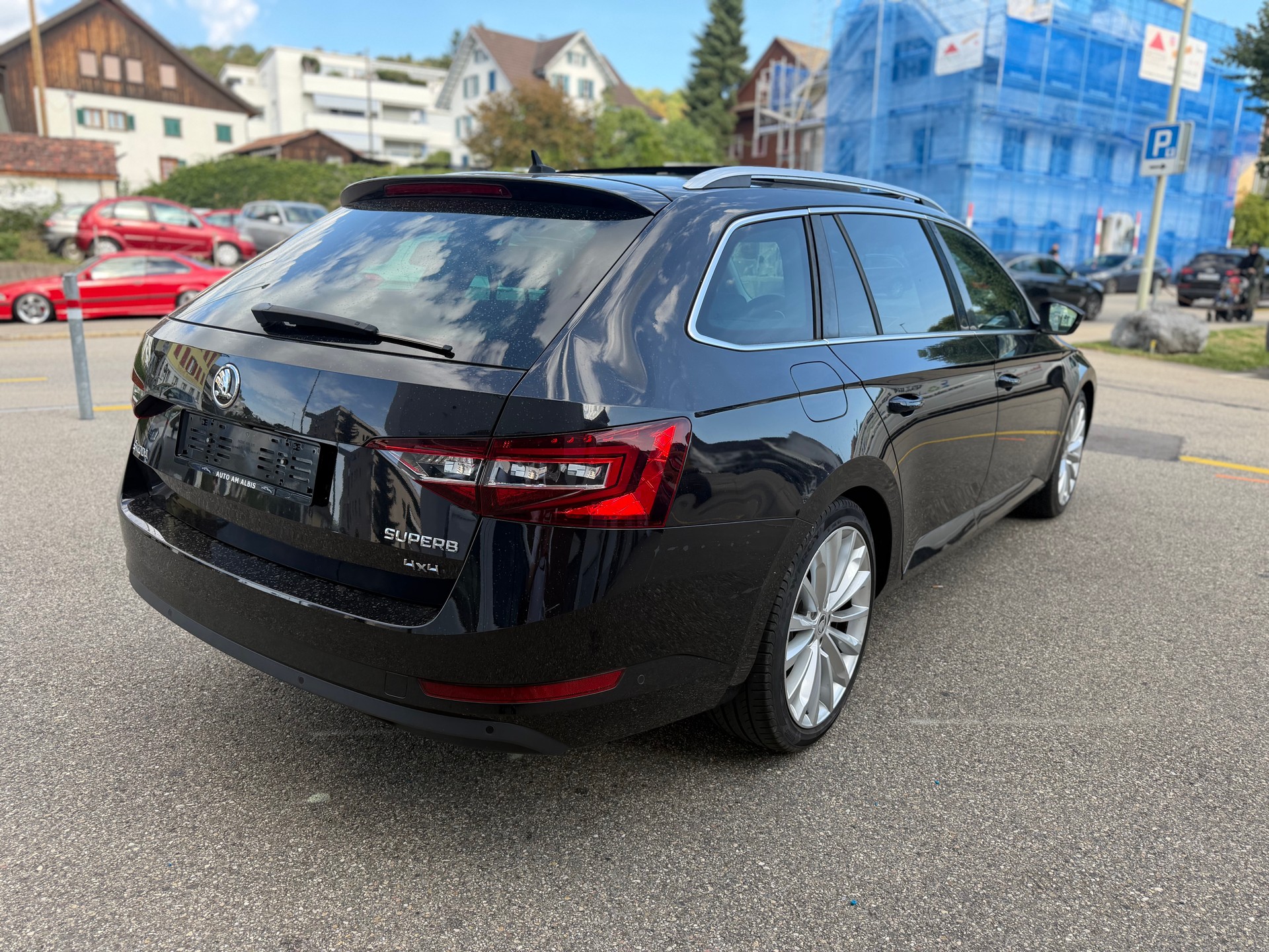 SKODA Superb Combi 2.0 TDi Ambition 4x4 DSG-image-4