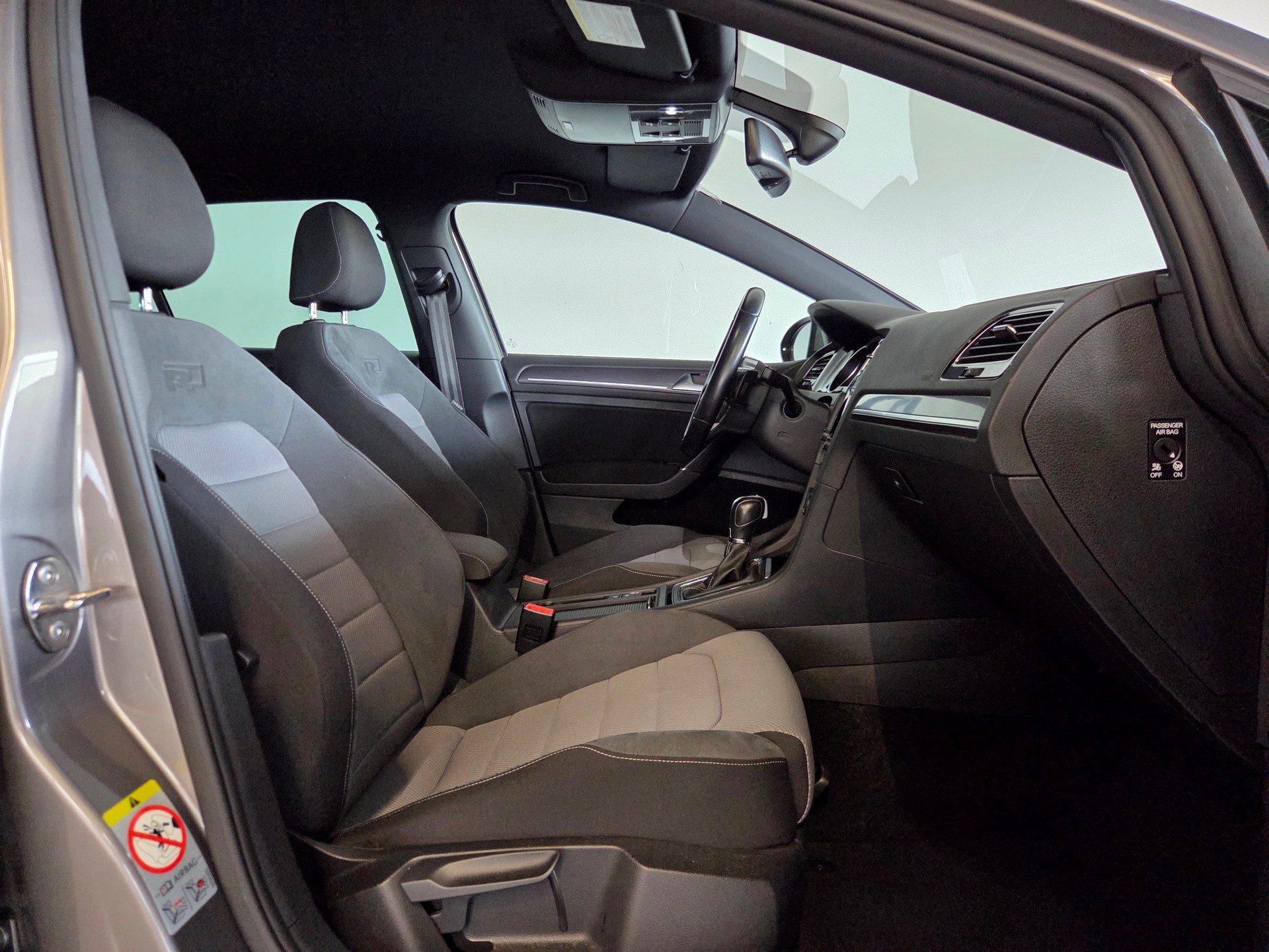 VW Golf VII 1.4 TSI R-Line DSG-image-14