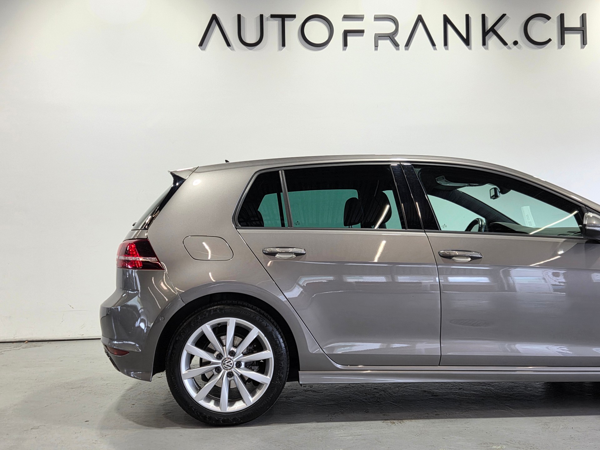 VW Golf VII 1.4 TSI R-Line DSG-image-16