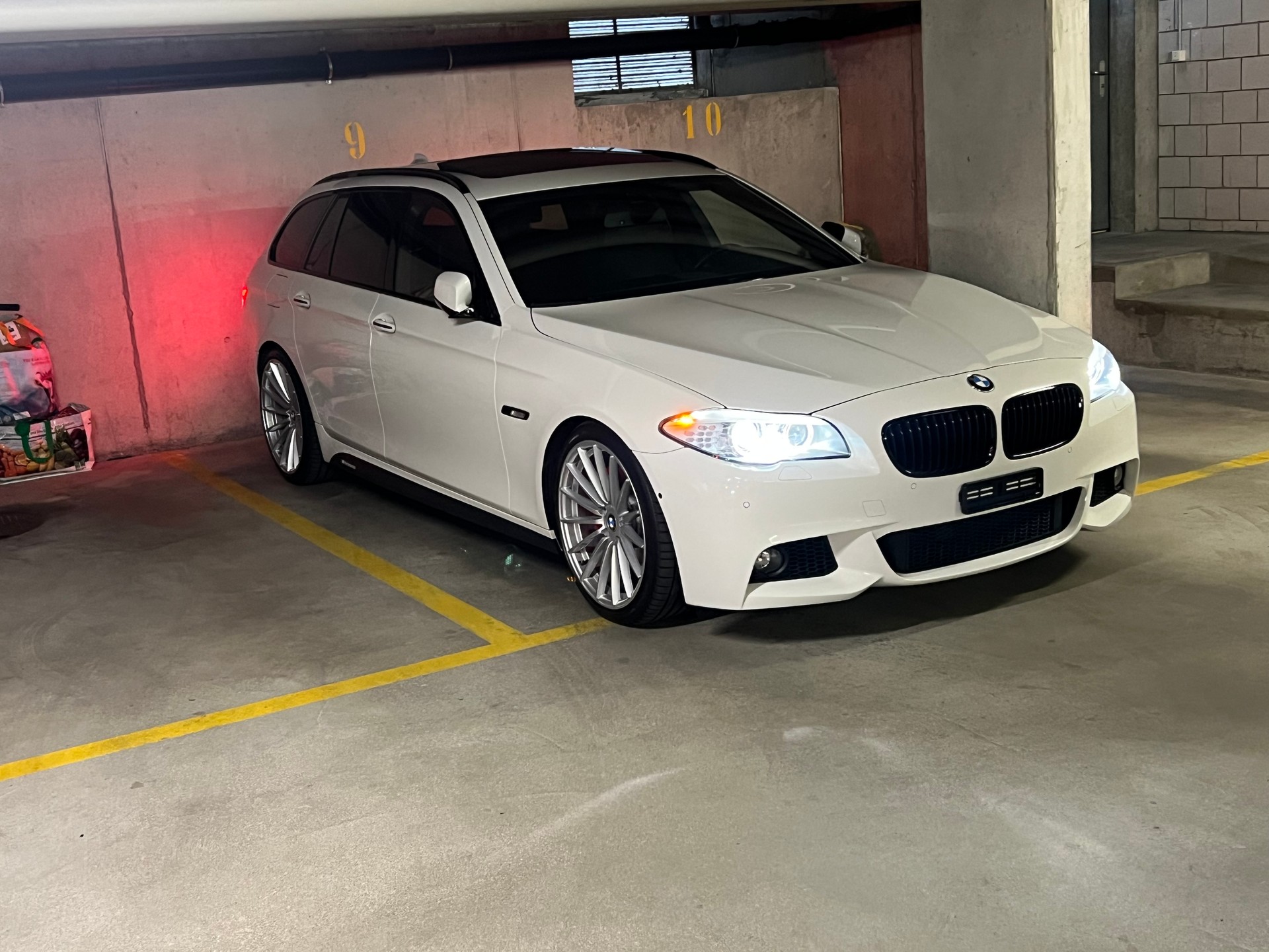 BMW 535d xDrive-image-2
