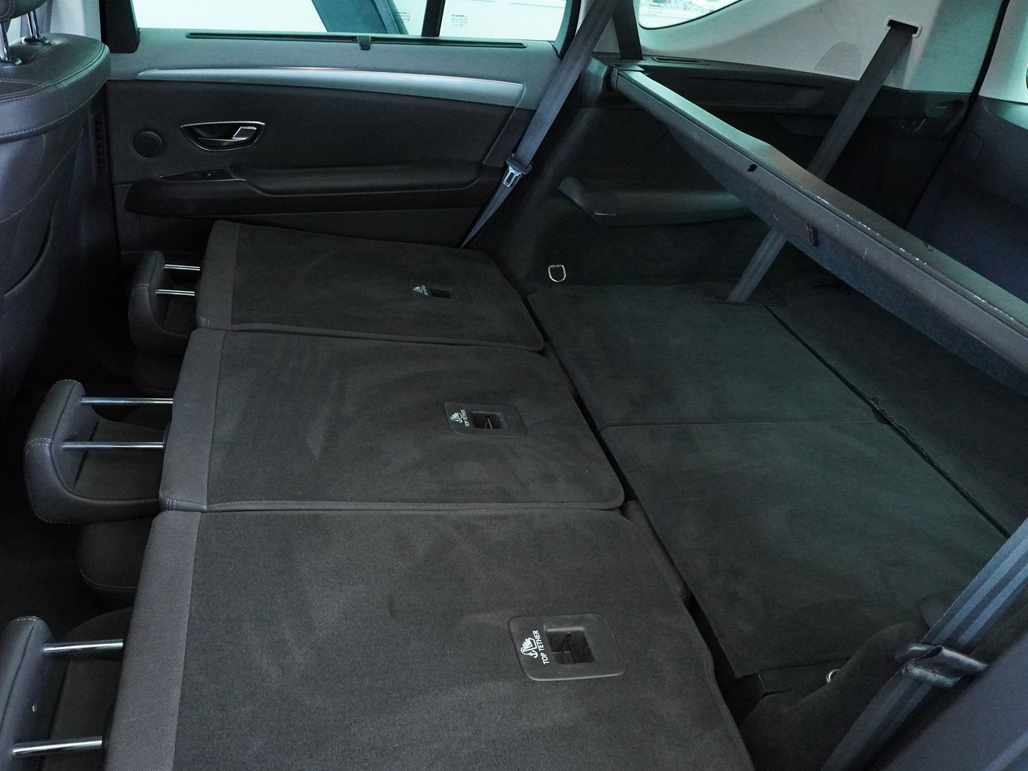 RENAULT Espace 1.6 dCi Intens EDC-image-14