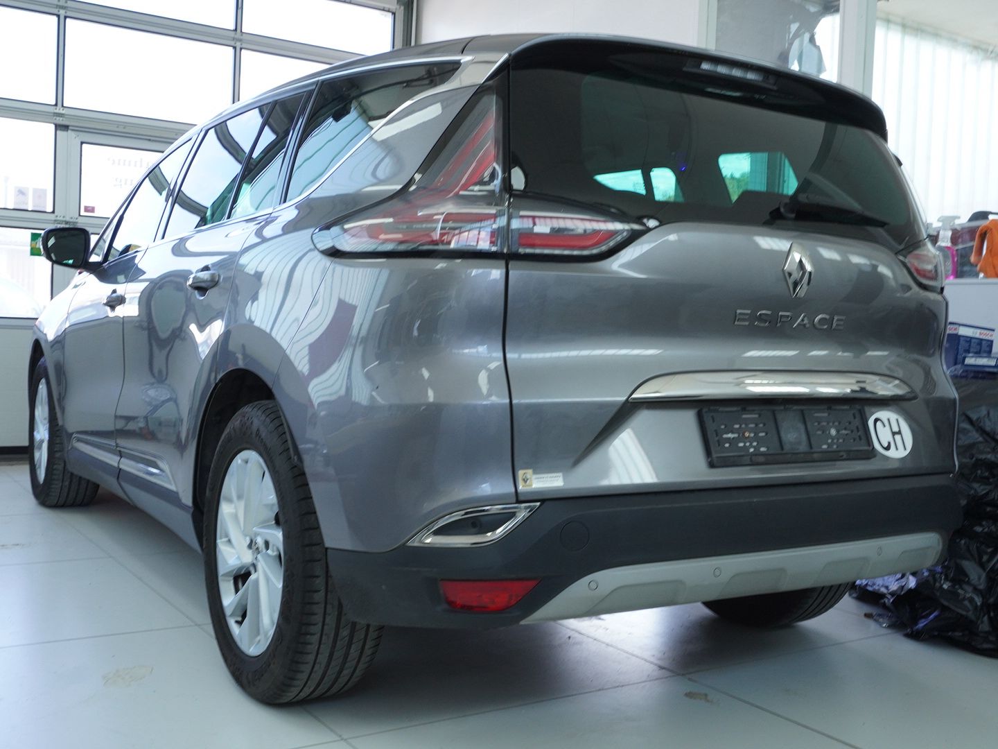 RENAULT Espace 1.6 dCi Intens EDC-showroom-element-1