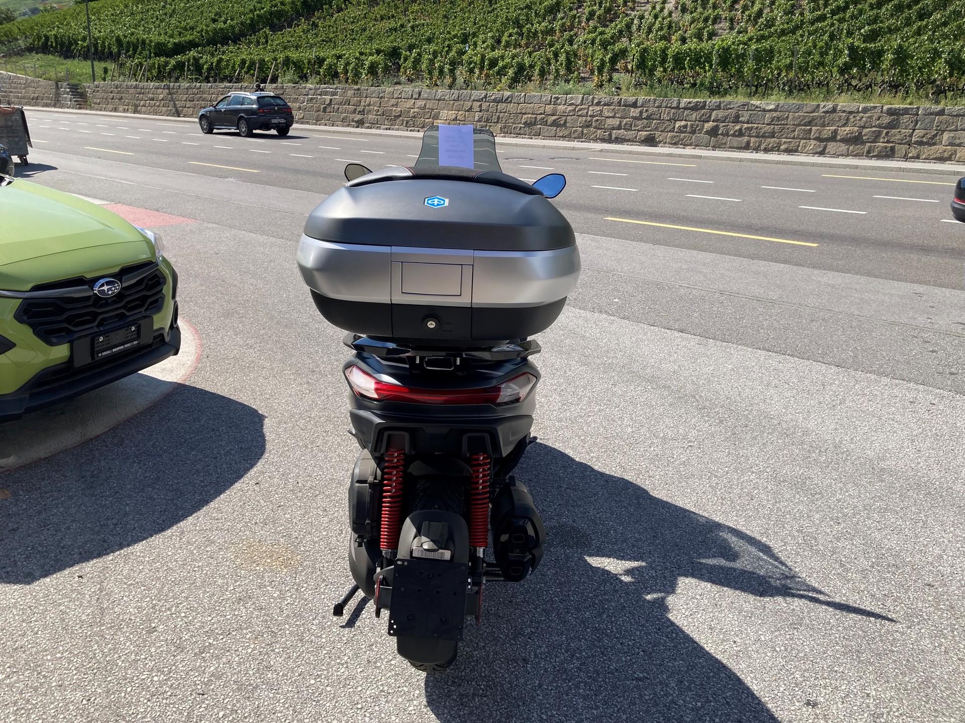 PIAGGIO MP3 400 Sport RST-image-6