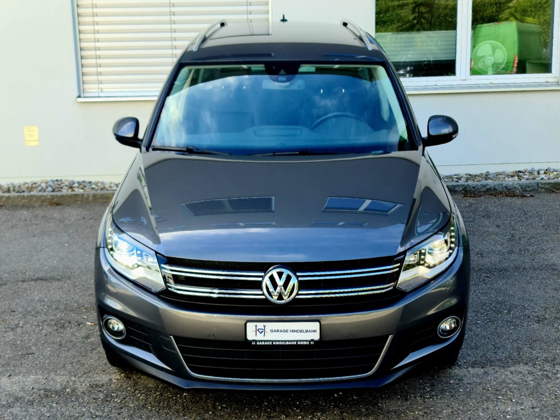 VW Tiguan 2.0 TSI Design 4Motion DSG-image-4