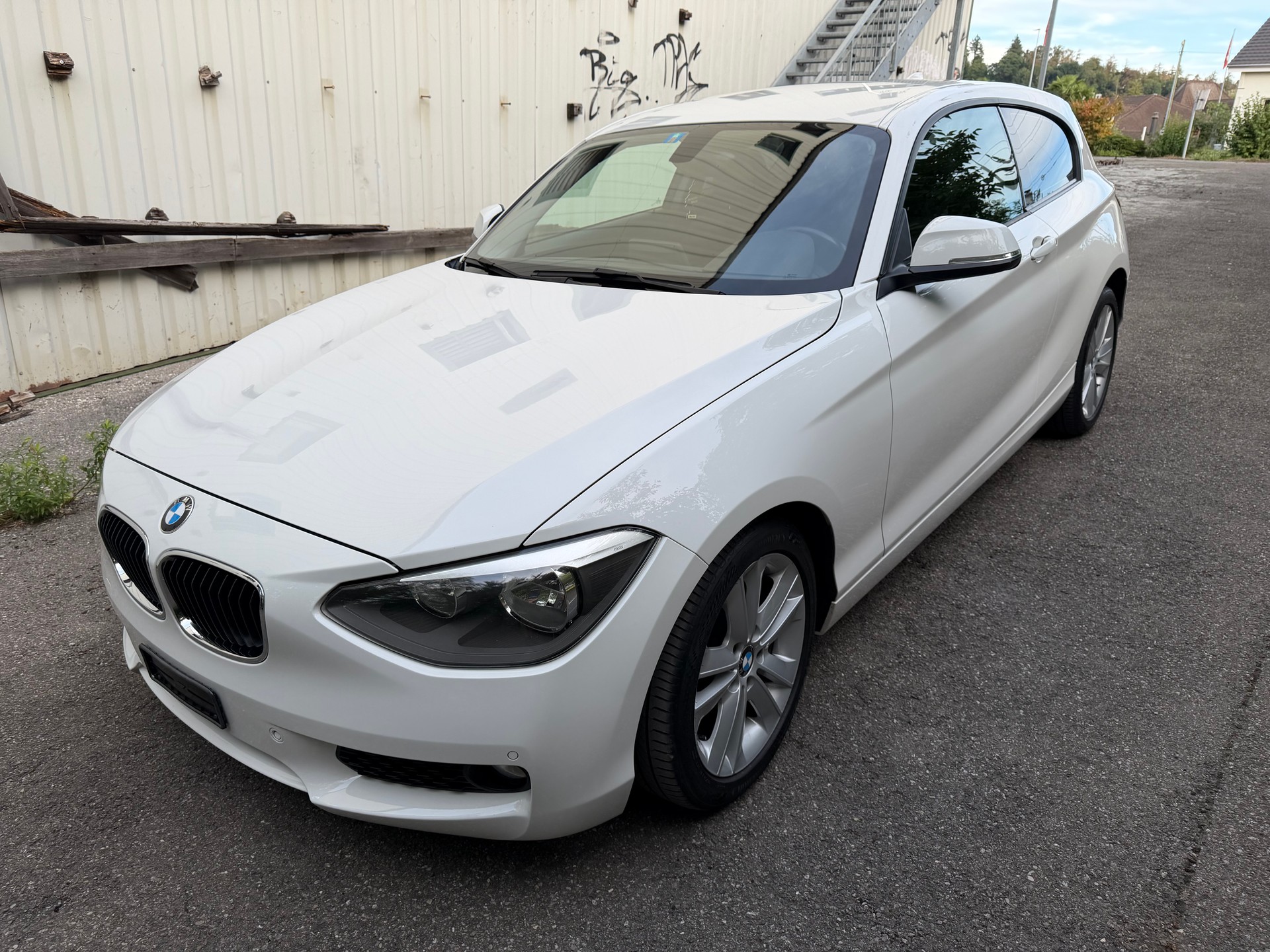 BMW 116-image-2