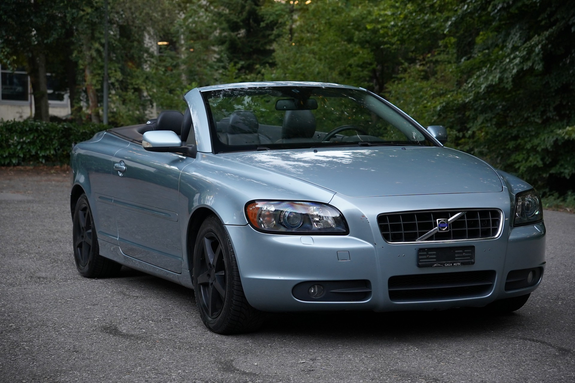 VOLVO C70 D5 Summum Geartronic-image-0