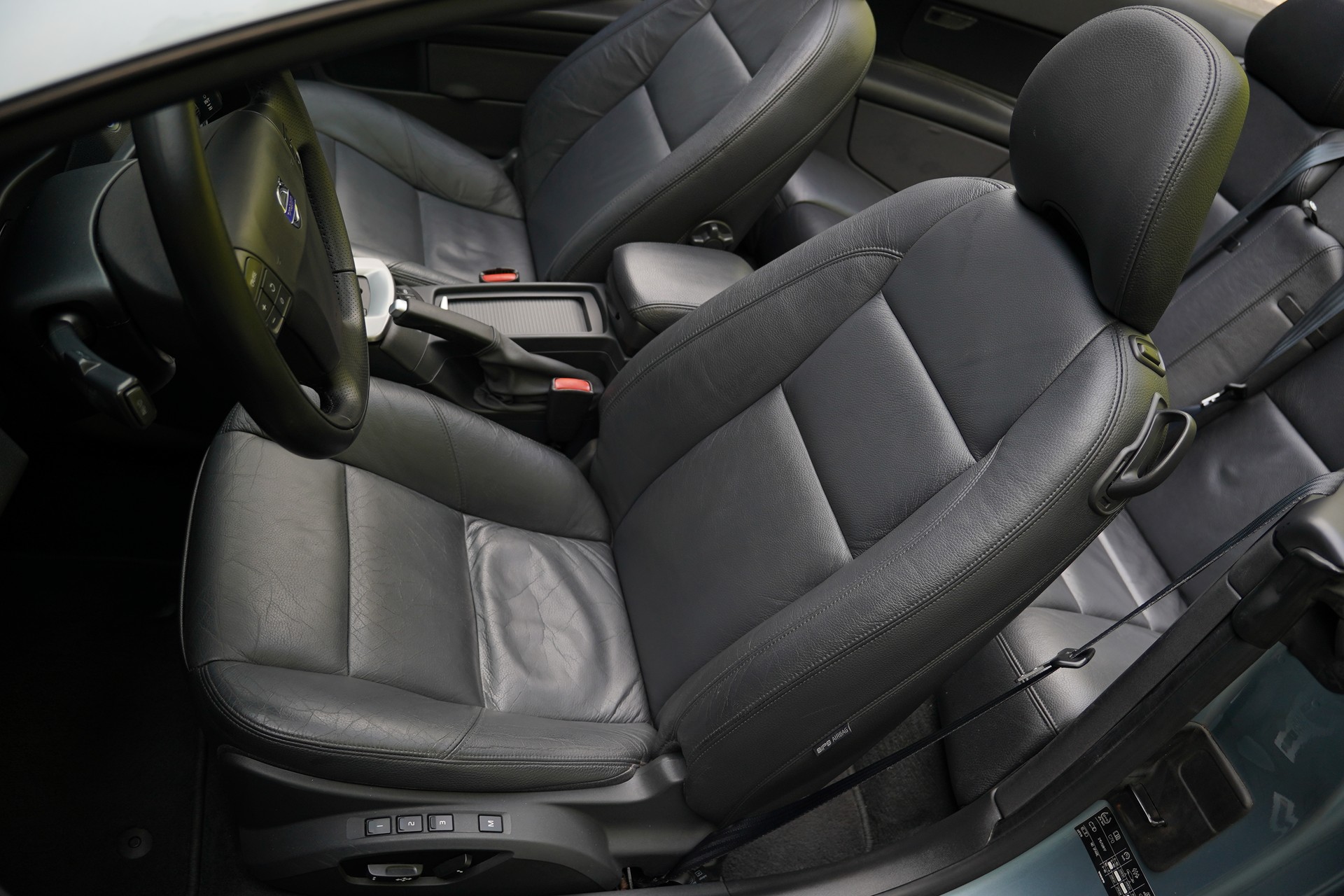 VOLVO C70 D5 Summum Geartronic-image-14