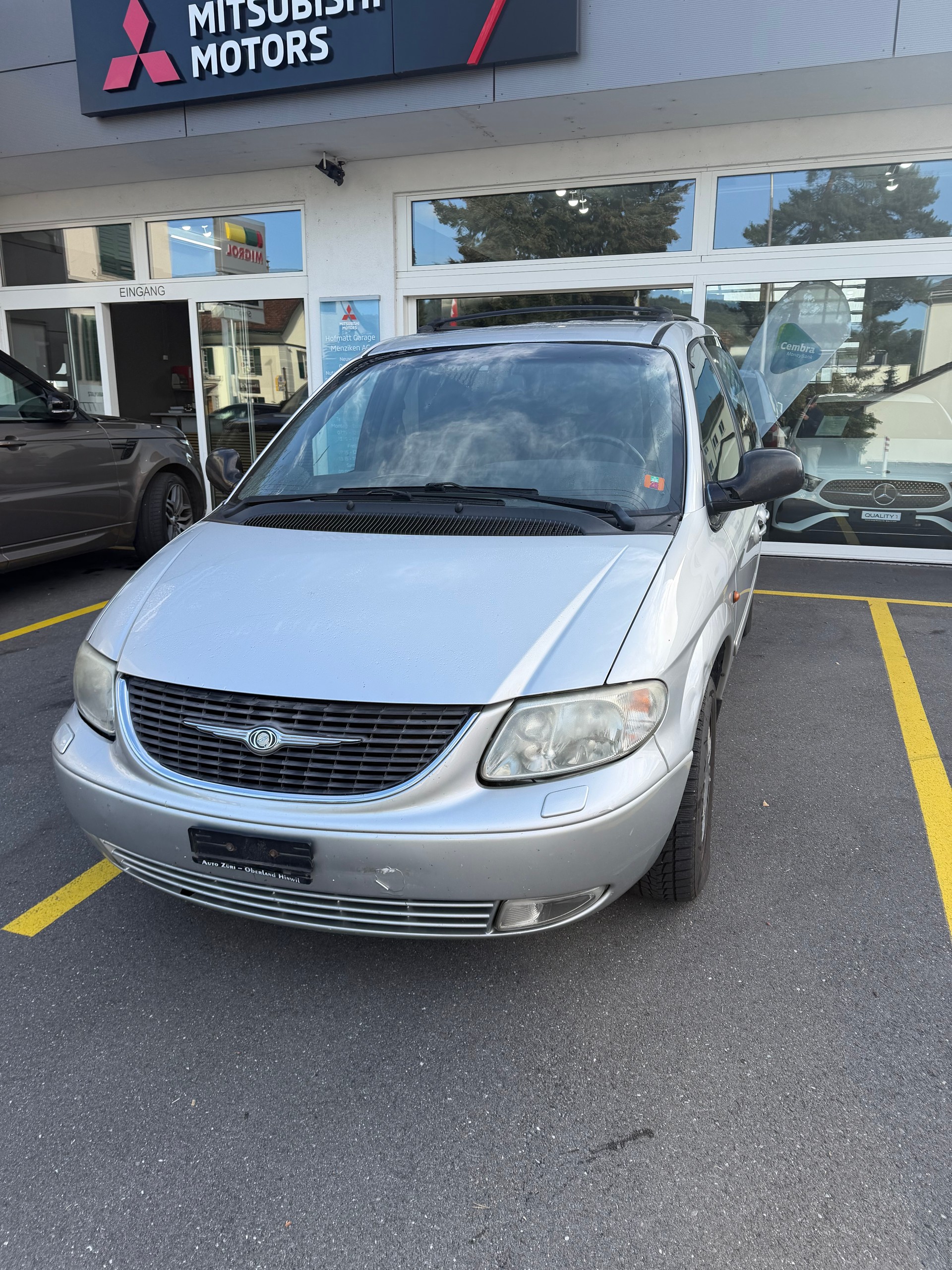 CHRYSLER Voyager 3.3 LX-image-1