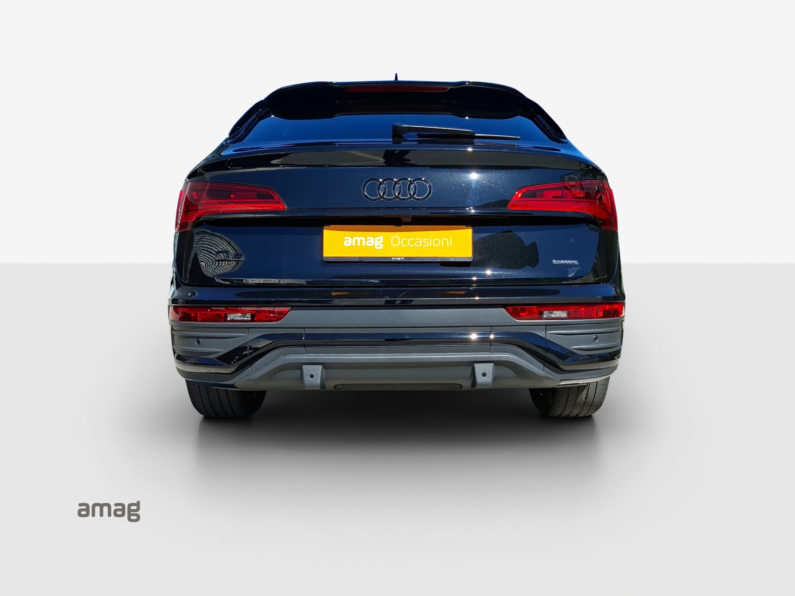 AUDI Q5 Sportback 40 TDI Blackedition quattro S-tronic-image-3