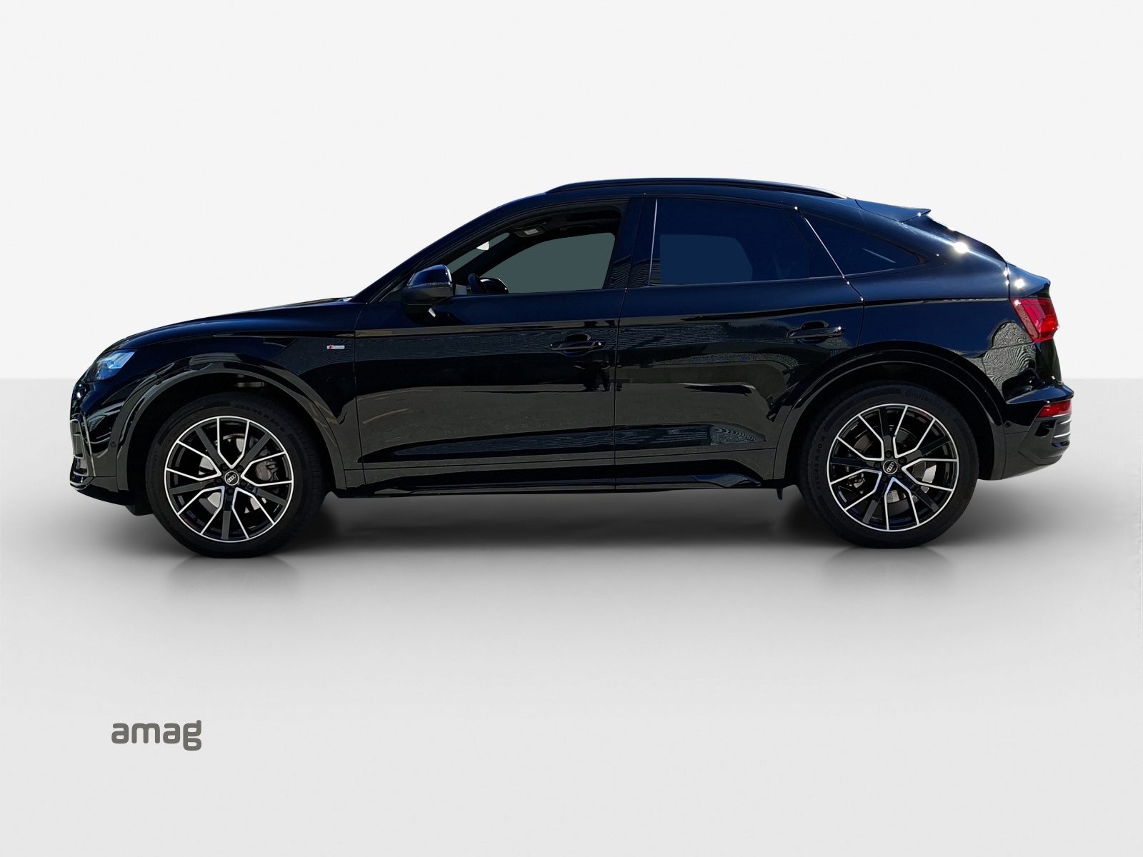 AUDI Q5 Sportback 40 TDI Blackedition quattro S-tronic-image-1