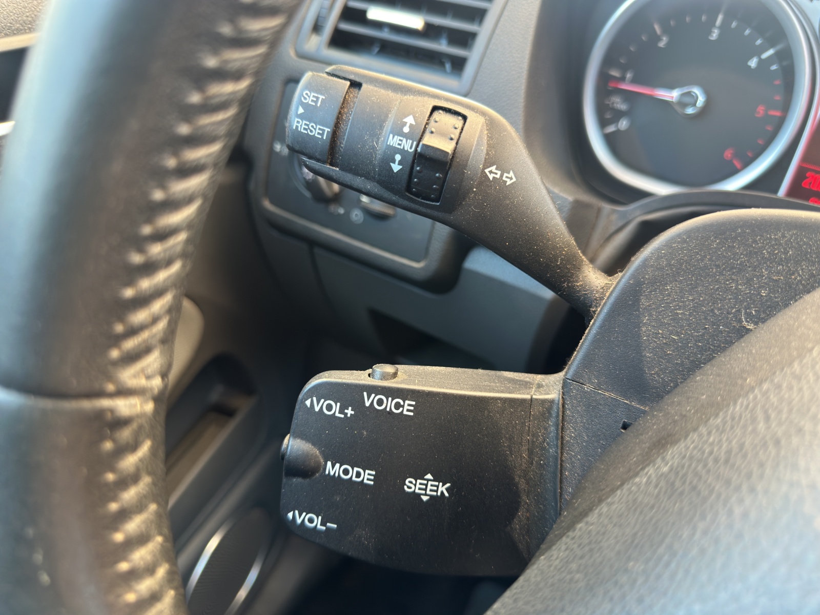FORD Kuga 2.0 TDCi Titanium 4WD PowerShift-image-13