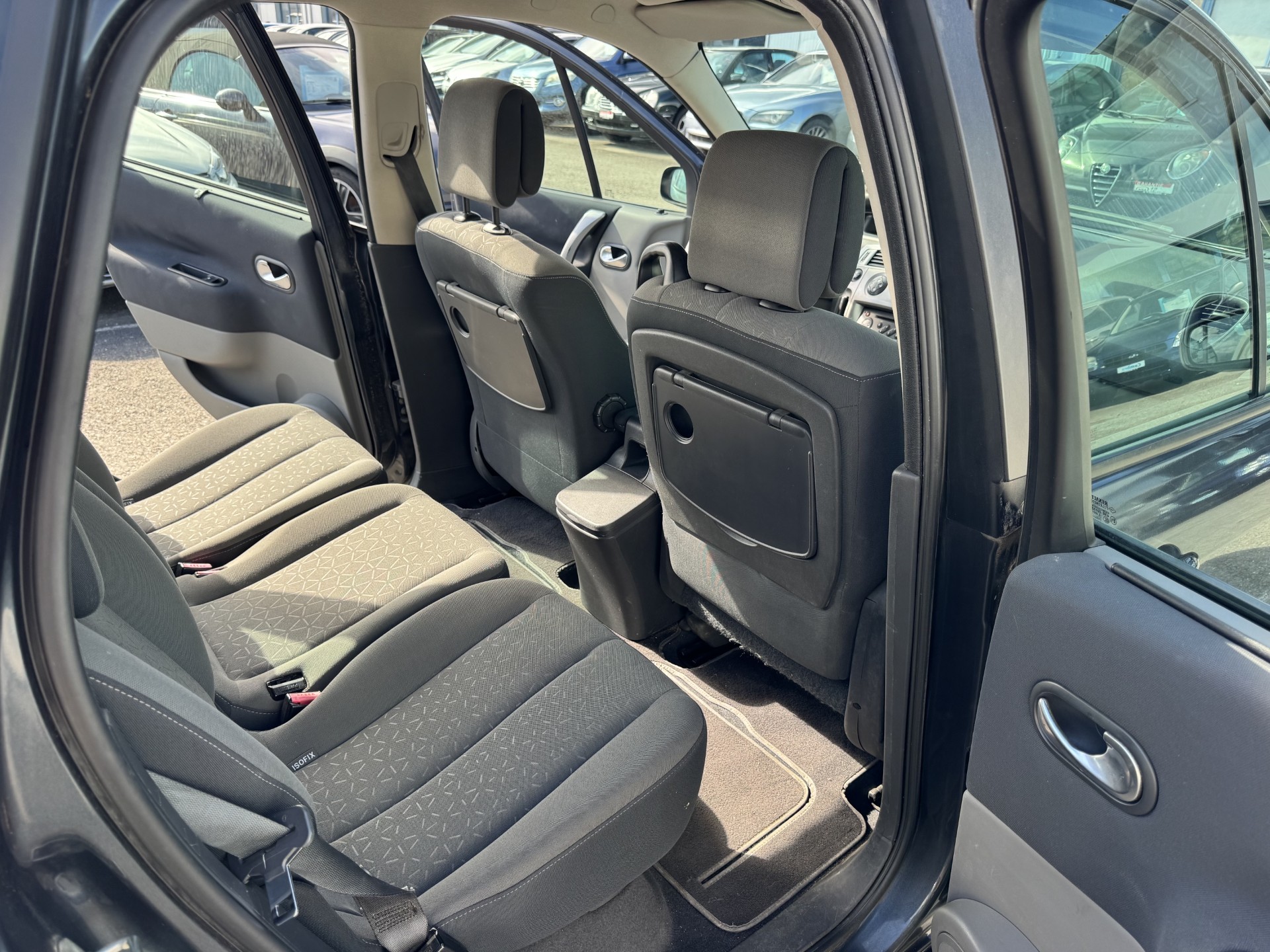 RENAULT Scénic 1.6 16V Expression-image-11