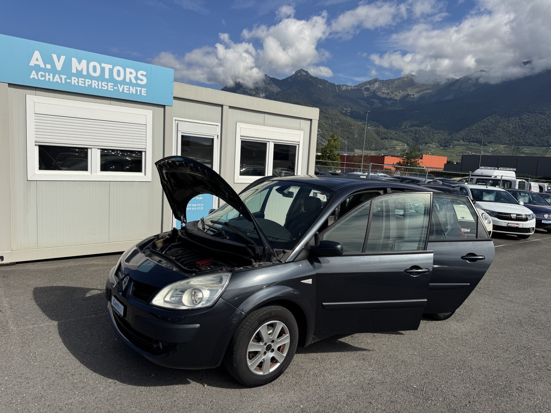 RENAULT Scénic 1.6 16V Expression-image-15