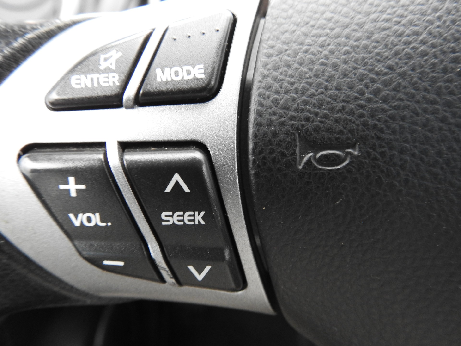 SUZUKI Grand Vitara 2.0 16V Top-image-25