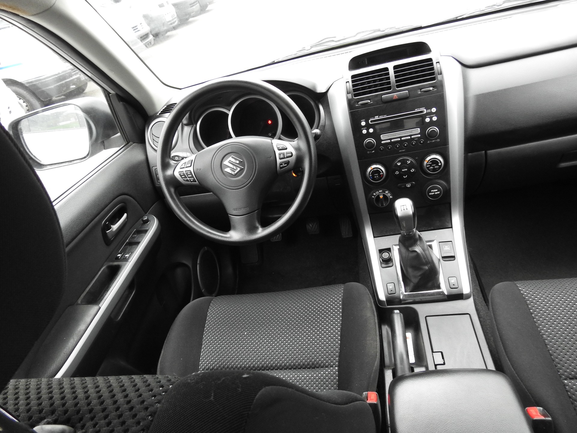 SUZUKI Grand Vitara 2.0 16V Top-image-19
