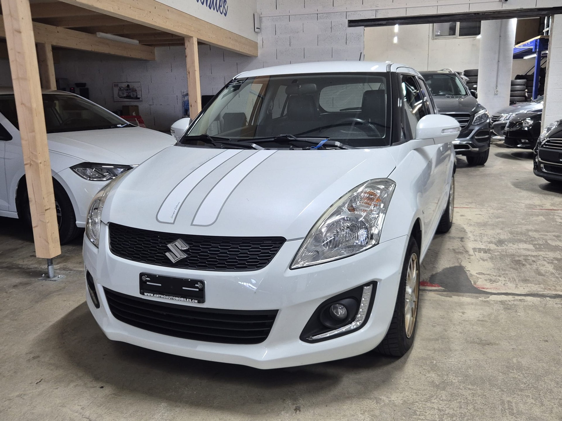 SUZUKI Swift 1.2i 16V GL 4x4-image-1