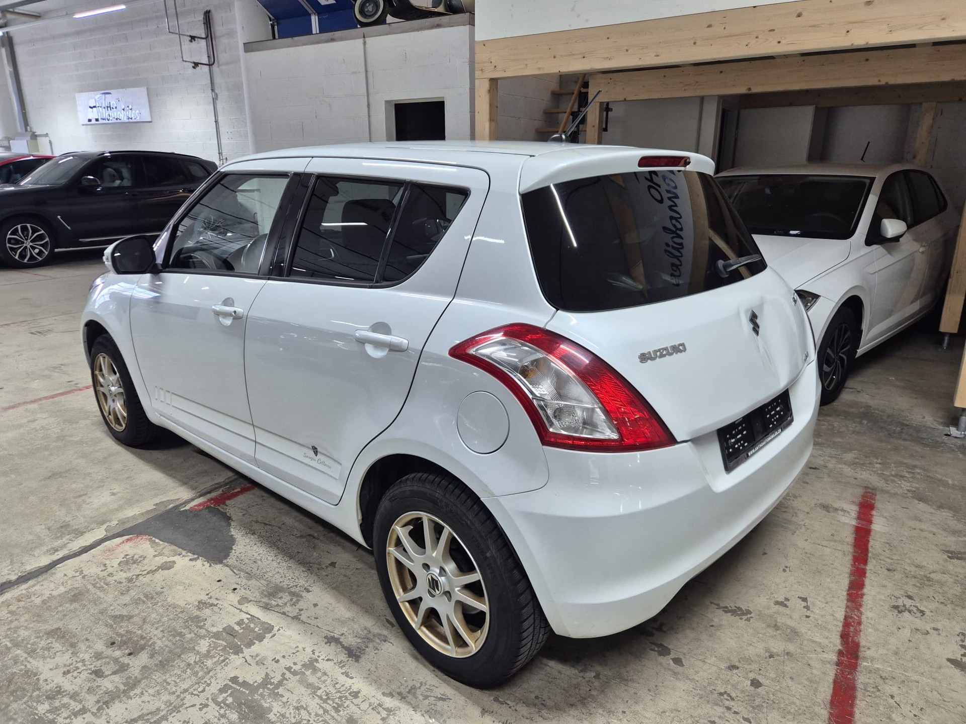 SUZUKI Swift 1.2i 16V GL 4x4-image-4