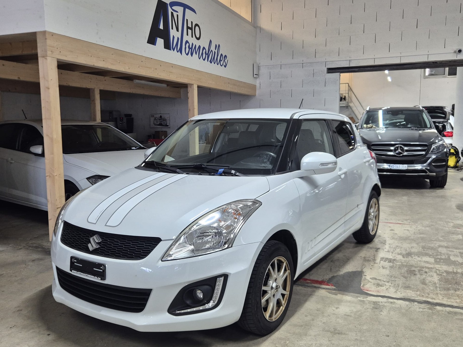 SUZUKI Swift 1.2i 16V GL 4x4-image-0