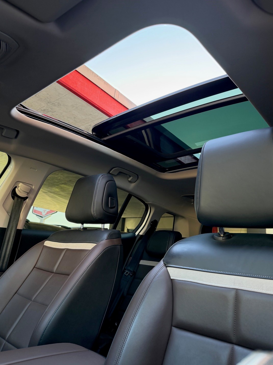 CITROEN C5 Aircross 1.6i PureTech Shine EAT8-image-9
