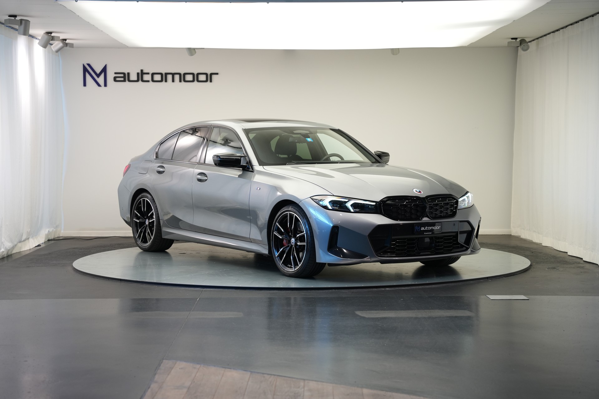 BMW M340d xDrive 48V Steptronic M Sport Pro *CH-Fahrzeug*-image-2