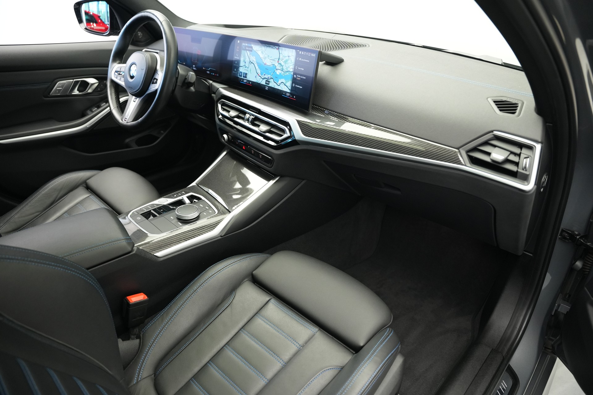 BMW M340d xDrive 48V Steptronic M Sport Pro *CH-Fahrzeug*-image-11
