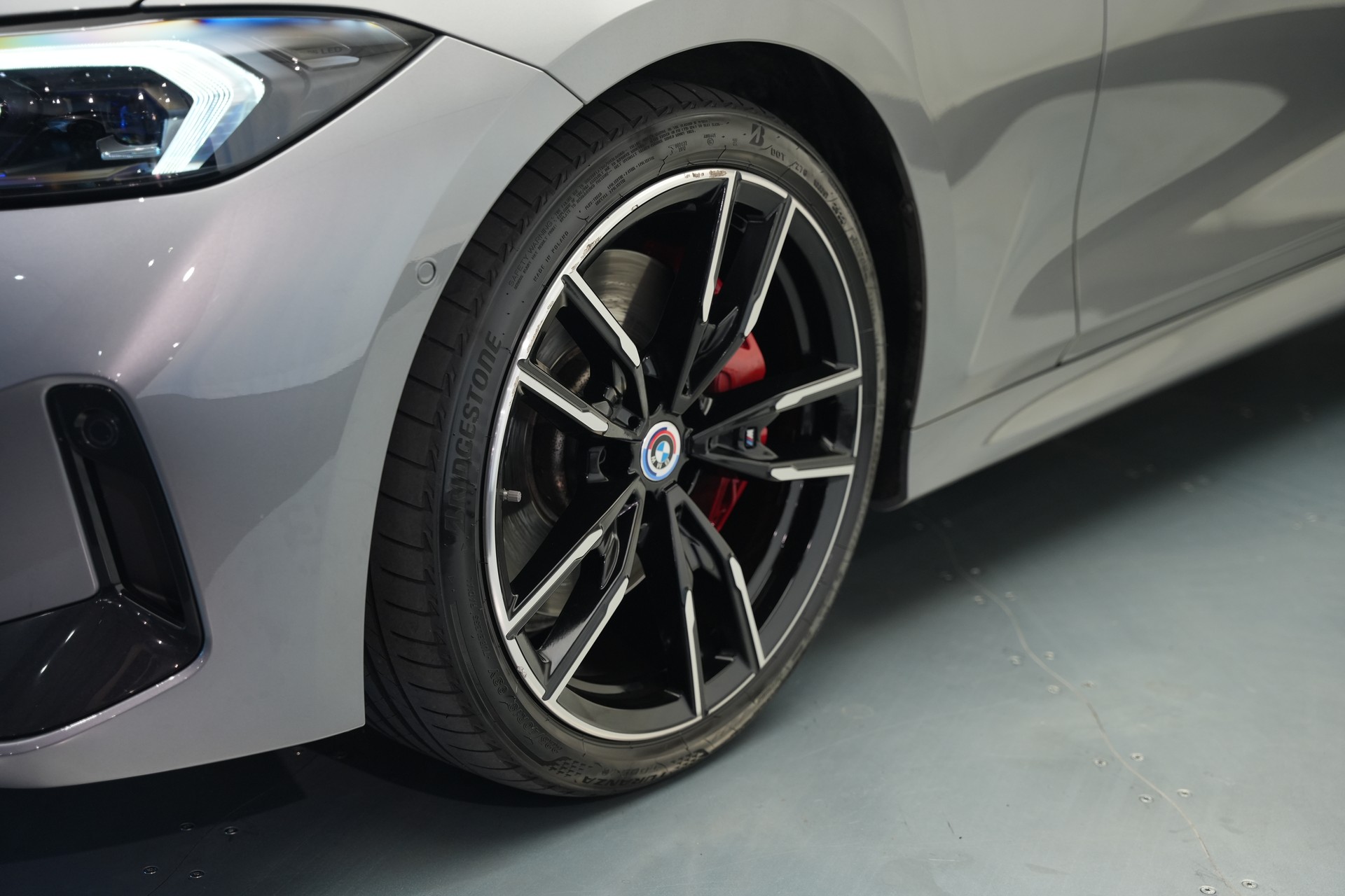 BMW M340d xDrive 48V Steptronic M Sport Pro *CH-Fahrzeug*-image-53