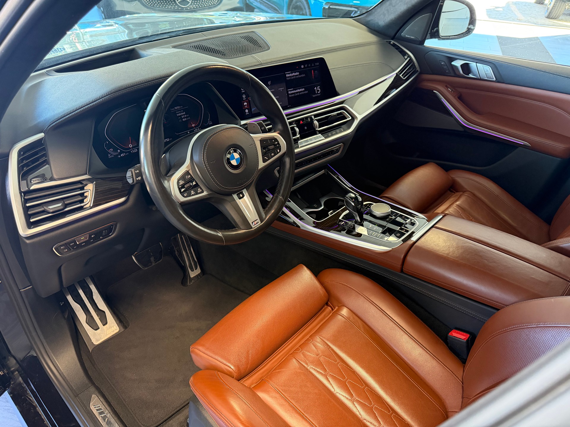 BMW X7 xDrive M50d Steptronic / CH Auto-image-8