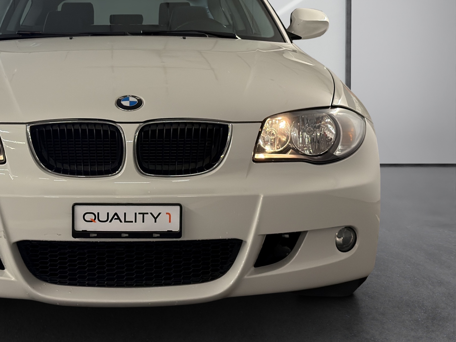 BMW 116i-image-7
