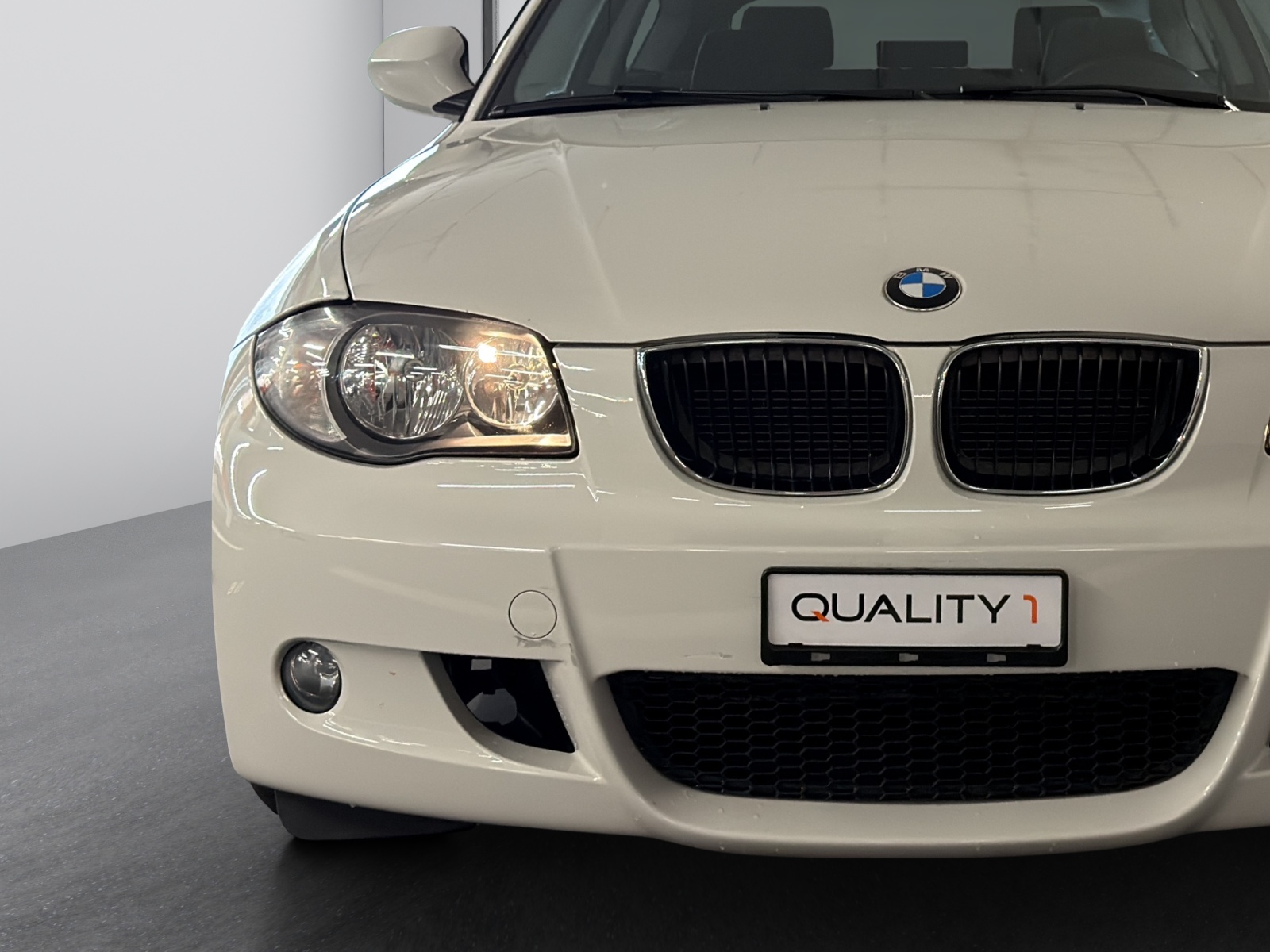 BMW 116i-image-6