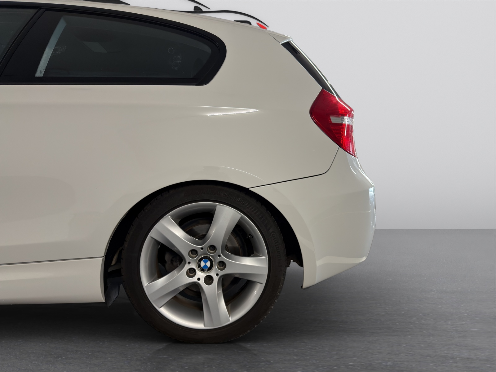 BMW 116i-image-26