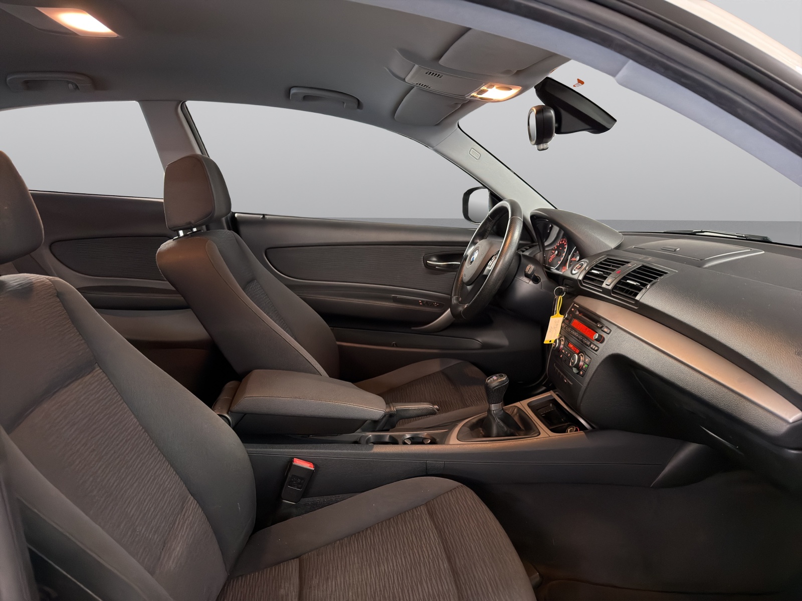 BMW 116i-image-10