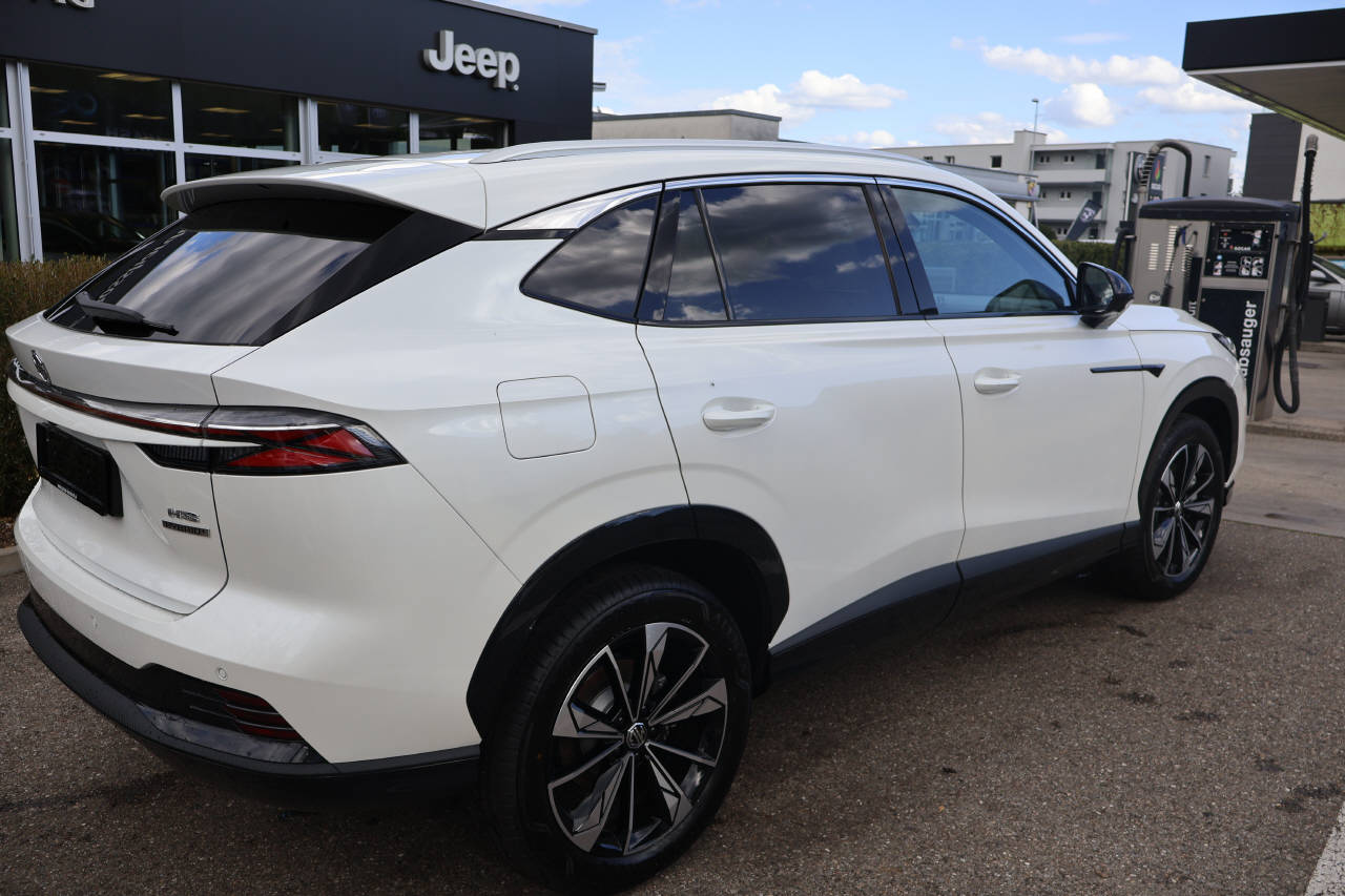 MG HS 1.5 Hybrid Luxury-image-2