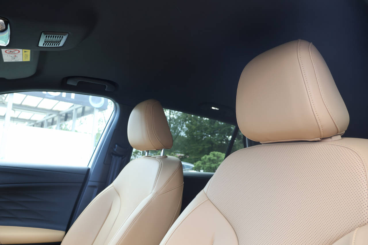 MG HS 1.5 Hybrid Luxury-image-13
